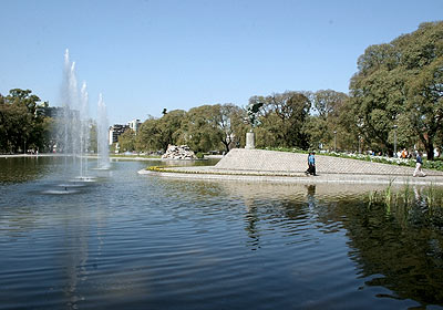 Information Guide to Parque Centenario, City of Buenos Aires